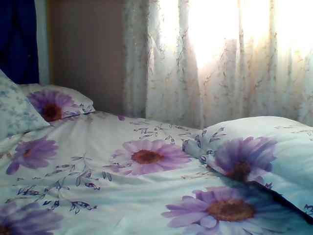 Queenafrica webcam