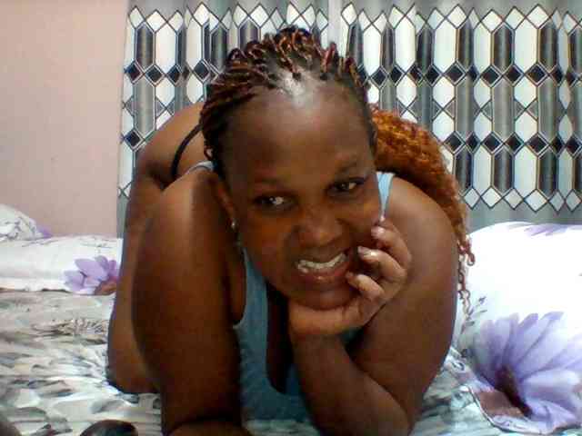 Queenafrica webcam