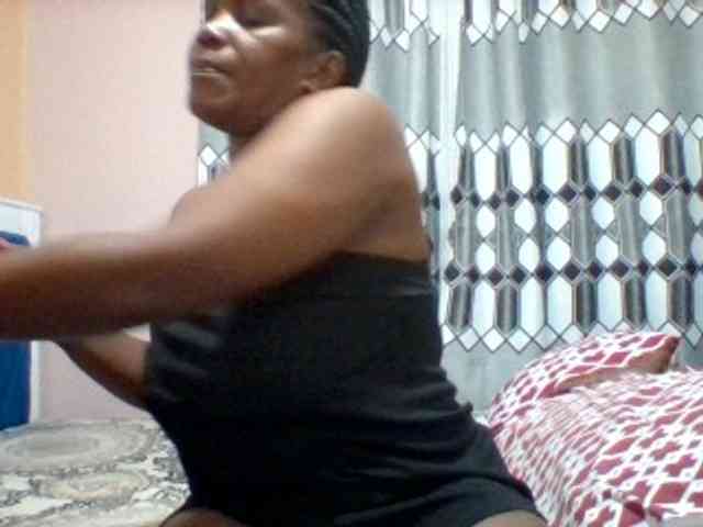 Queenafrica webcam