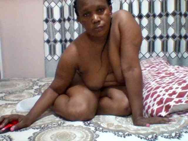 Queenafrica webcam