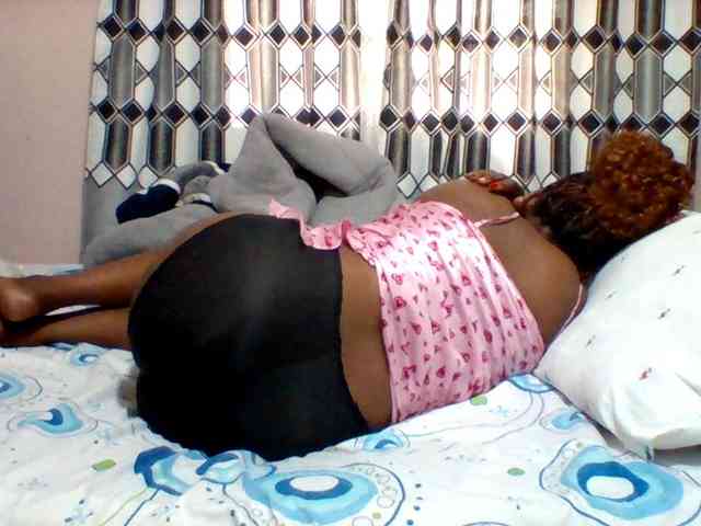 Queenafrica webcam