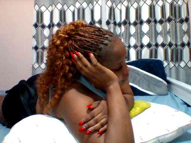 Queenafrica webcam
