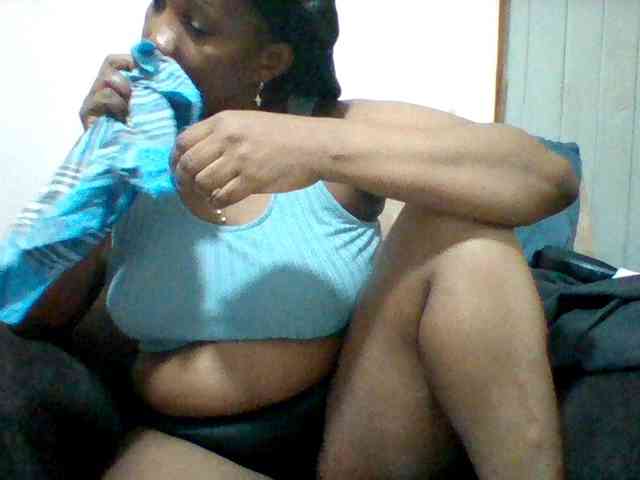 Queenafrica webcam