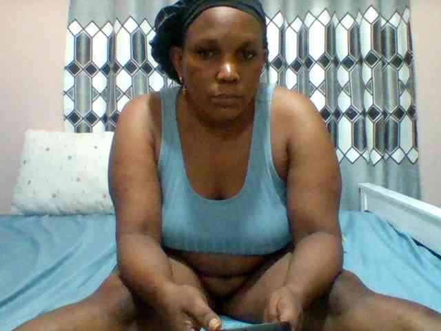 Queenafrica webcam