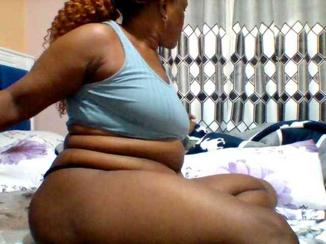 Queenafrica webcam