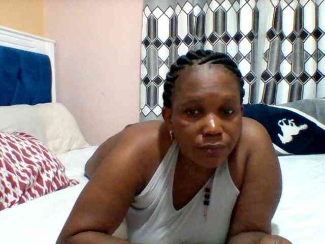 Queenafrica webcam