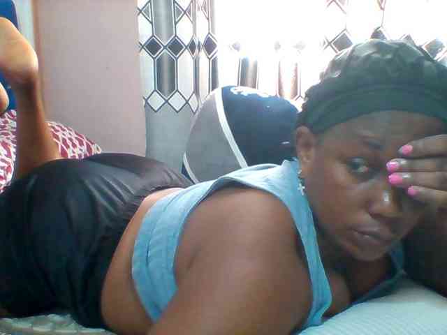 Queenafrica webcam