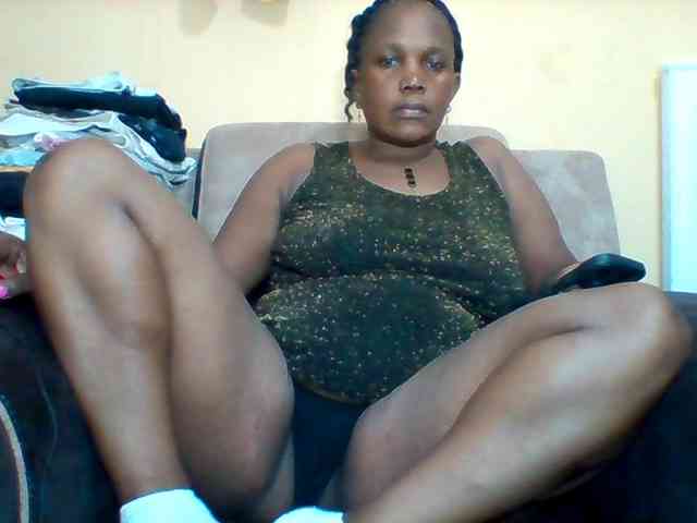 Queenafrica webcam