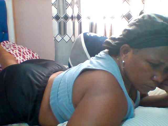 Queenafrica webcam