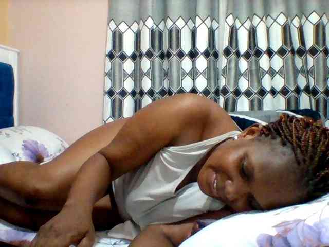 Queenafrica webcam