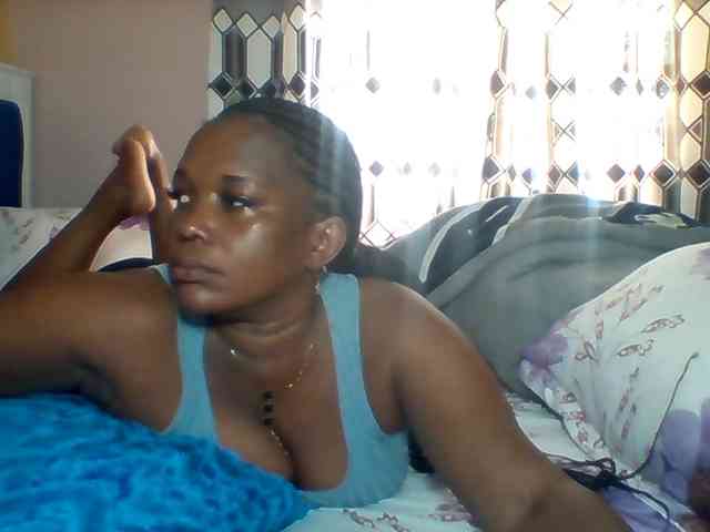 Queenafrica webcam