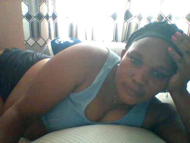 Queenafrica webcam