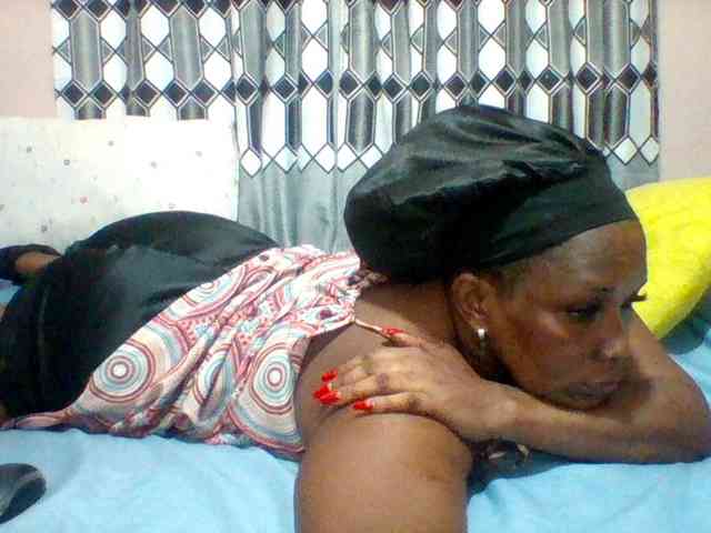 Queenafrica webcam