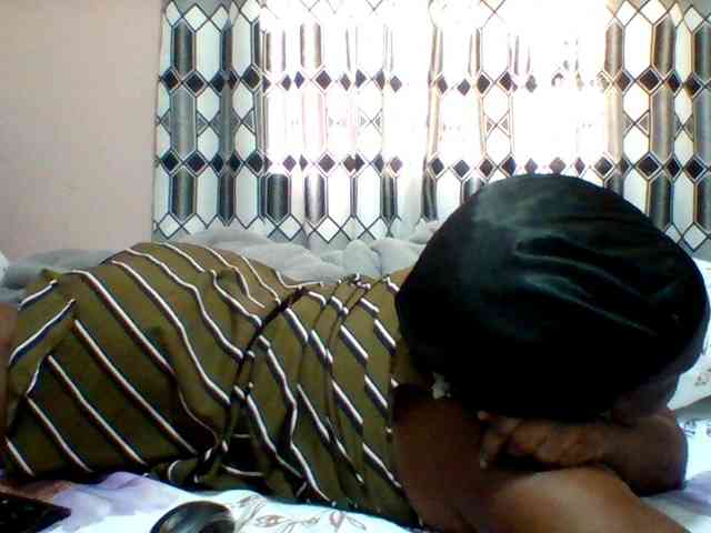 Queenafrica webcam