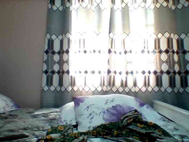 Queenafrica webcam