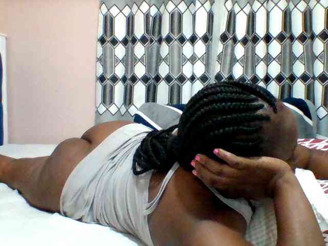 Queenafrica webcam