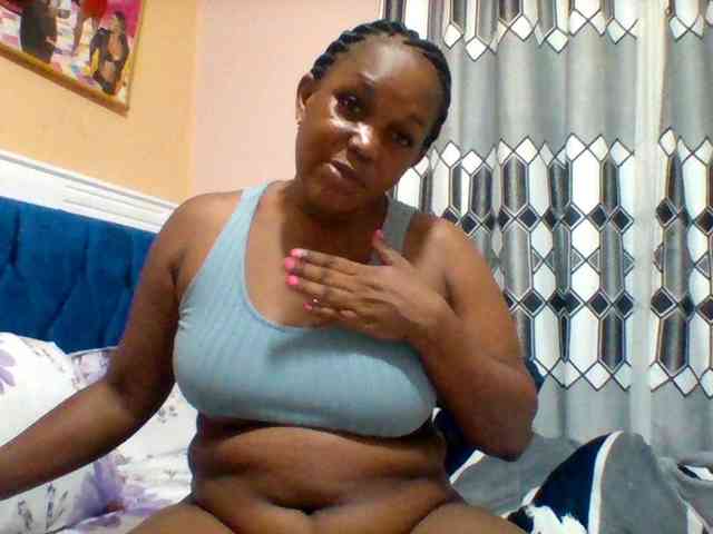 Queenafrica webcam