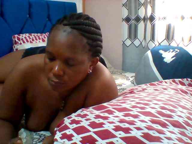 Queenafrica webcam