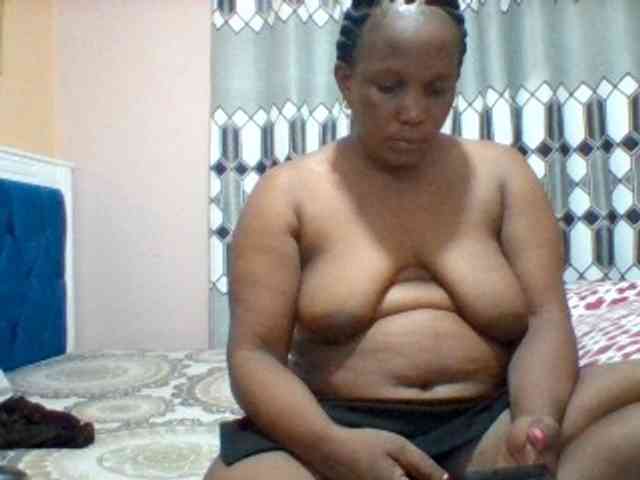 Queenafrica webcam