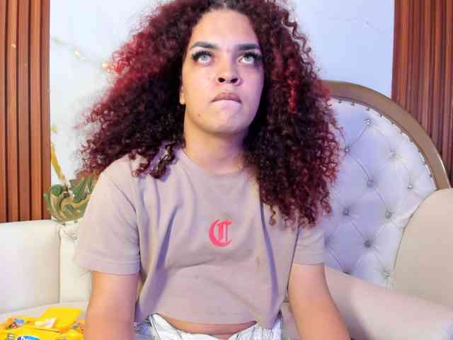 KarineWine Sex Cam Show