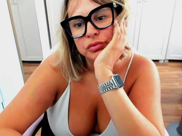 perfectDIANA live webcam show