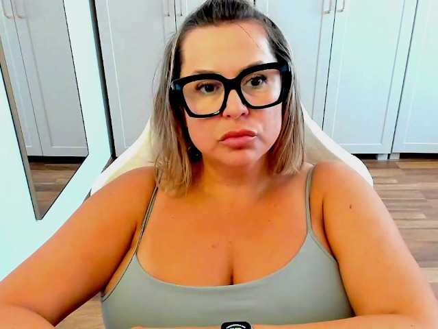 perfectDIANA live cam on BongaCams