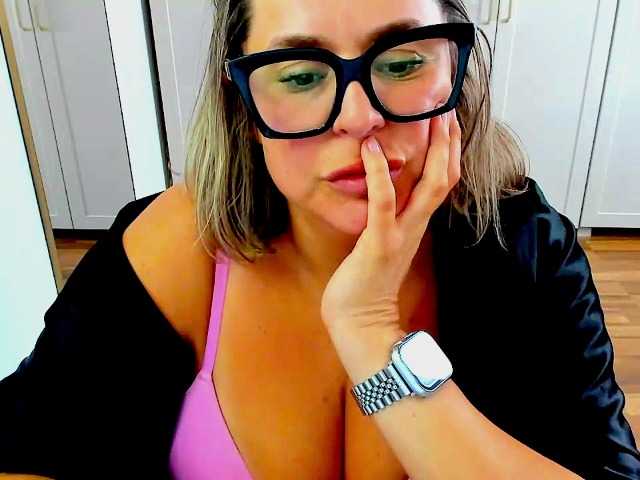 perfectDIANA live cam on BongaCams
