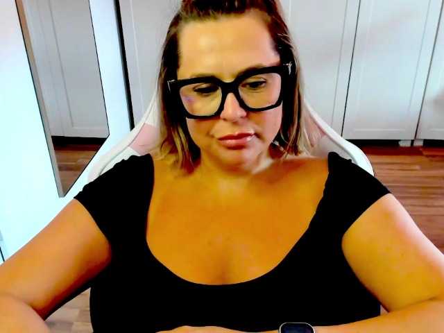 perfectDIANA live cam on BongaCams
