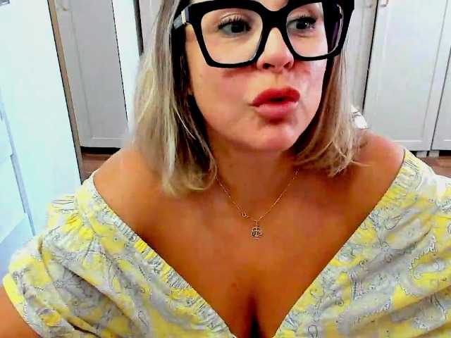 perfectDIANA live cam on BongaCams