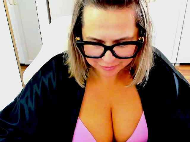 perfectDIANA Sex Cam Show