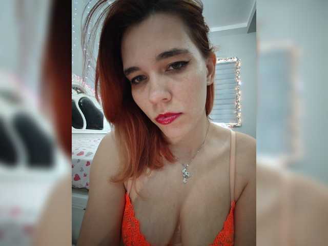 Kitteen Cam en direct sur BongaCams