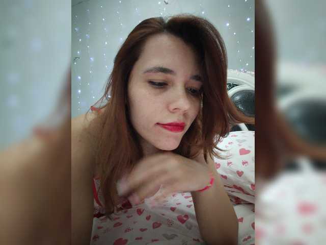 Kitteen live cam on BongaCams