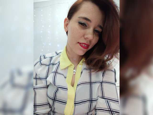 Kitteen live cam on BongaCams