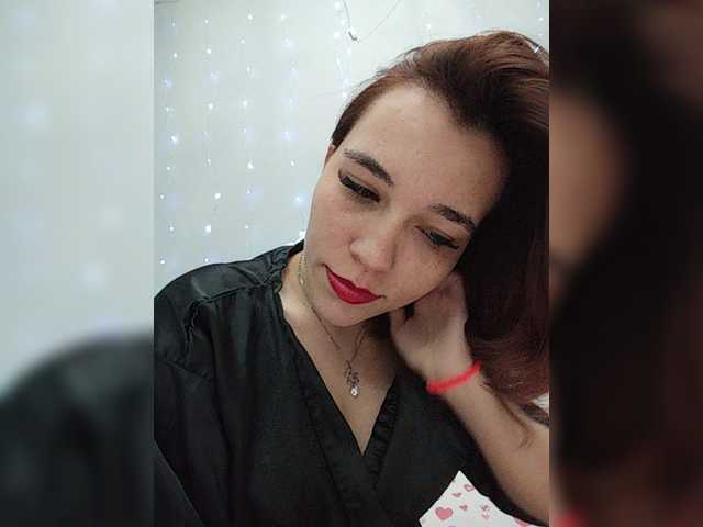 Kitteen live cam on BongaCams