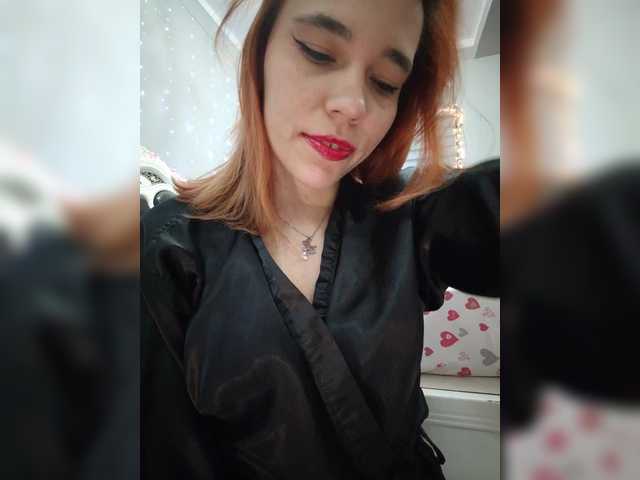 Kitteen live webcam show