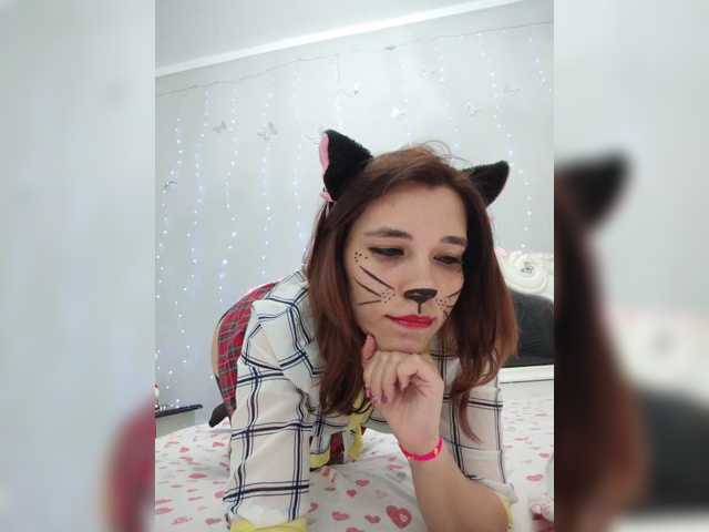 Kityteen live cam on BongaCams