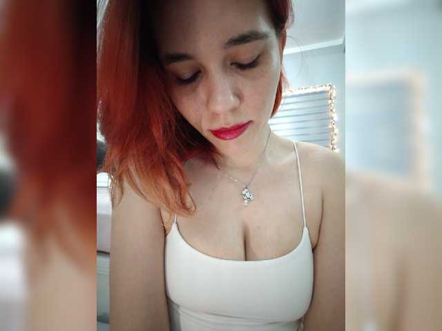 kitteen live sex show