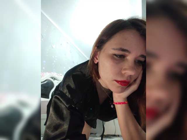 Kitteen live cam on BongaCams