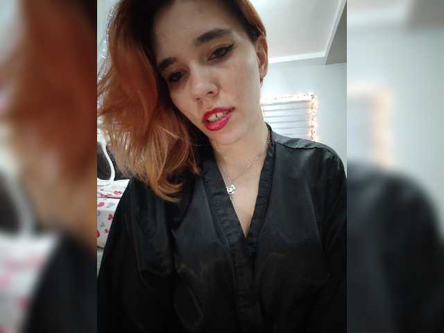 Kitteen's BongaCams show and profile