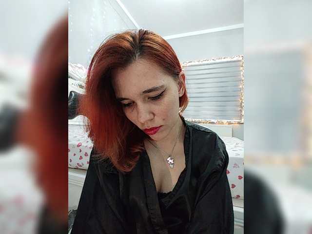 kitteen live sex show