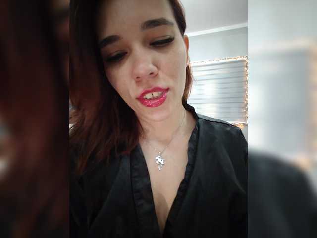 Kitteen live cam on BongaCams