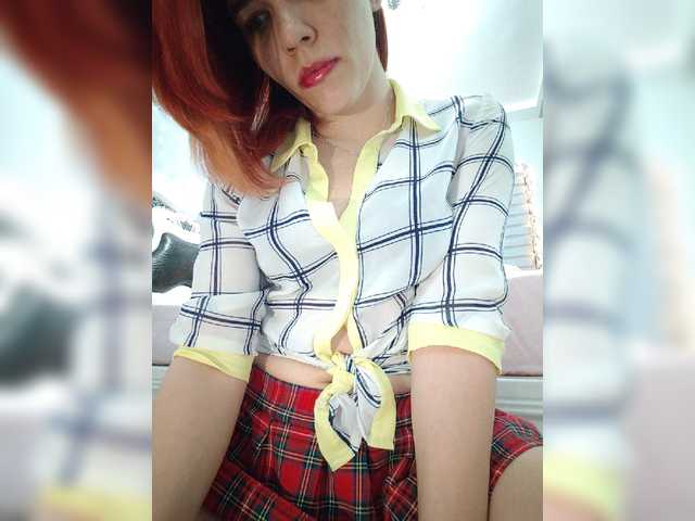 Kitteen live cam on BongaCams