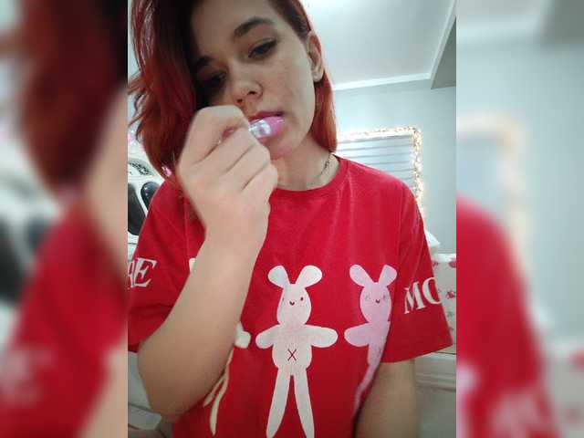 Kitteen live cam on BongaCams