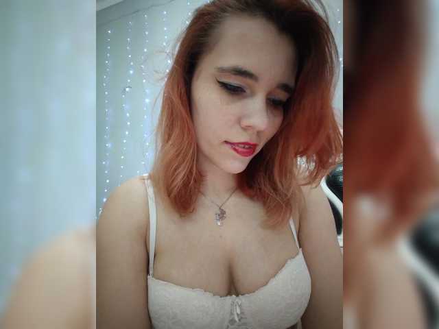 Kitteen live cam on BongaCams