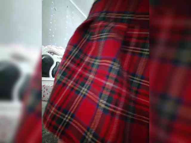 Kitteen Sex Cam Show