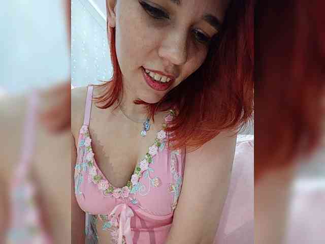 Kitteen Live Webcam on BongaCams