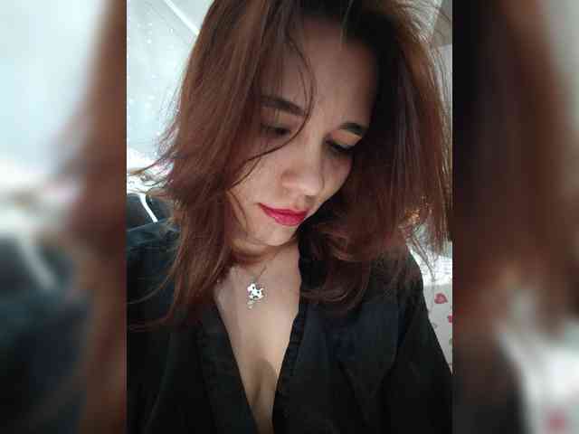 Kityteen's cam show statistics and live stream