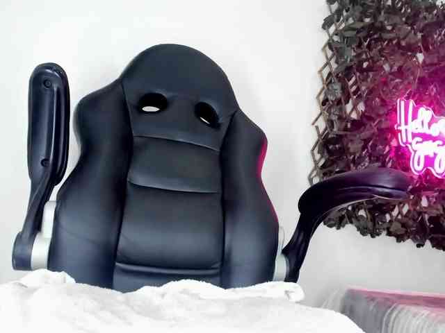 saraa-cortezz webcam