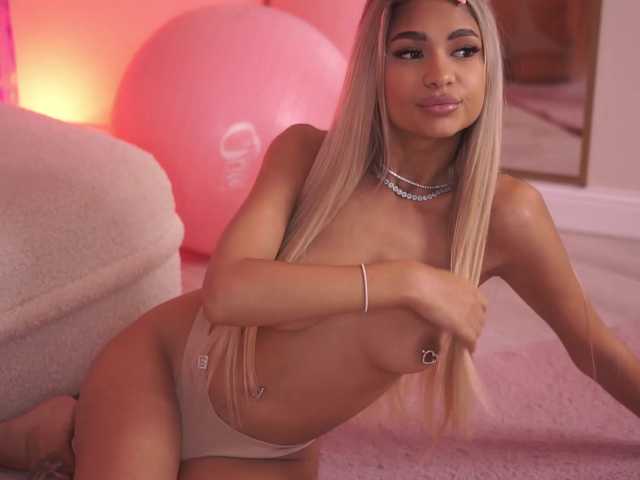 AshaYuva live cam on BongaCams