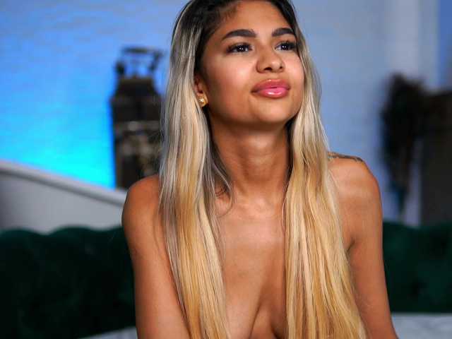 AshaYuva live webcam show